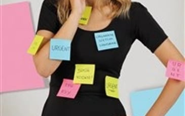 Fanny Pocholle dans Comment bien réussir son burn-out ?