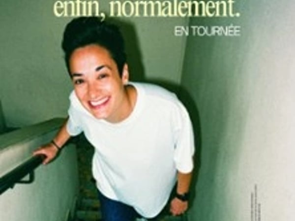 Caroline Estremo, Enfin, Normalement