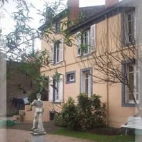 Propriété Charbaymond, de ferme à maison atypique. 140 ans d'histoire d'une maison de famille