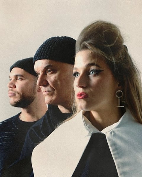 Selah Sue and The Gallands