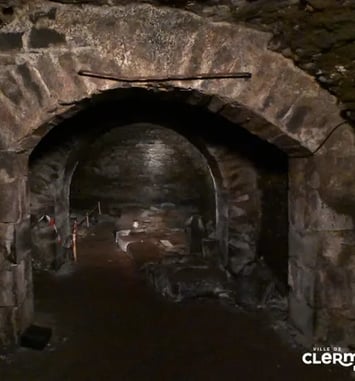Découverte d'une cave