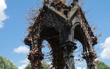 Le cimetière et la chapelle des Carmes