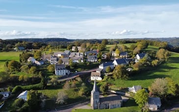 Visite guidée du village perché de Singles